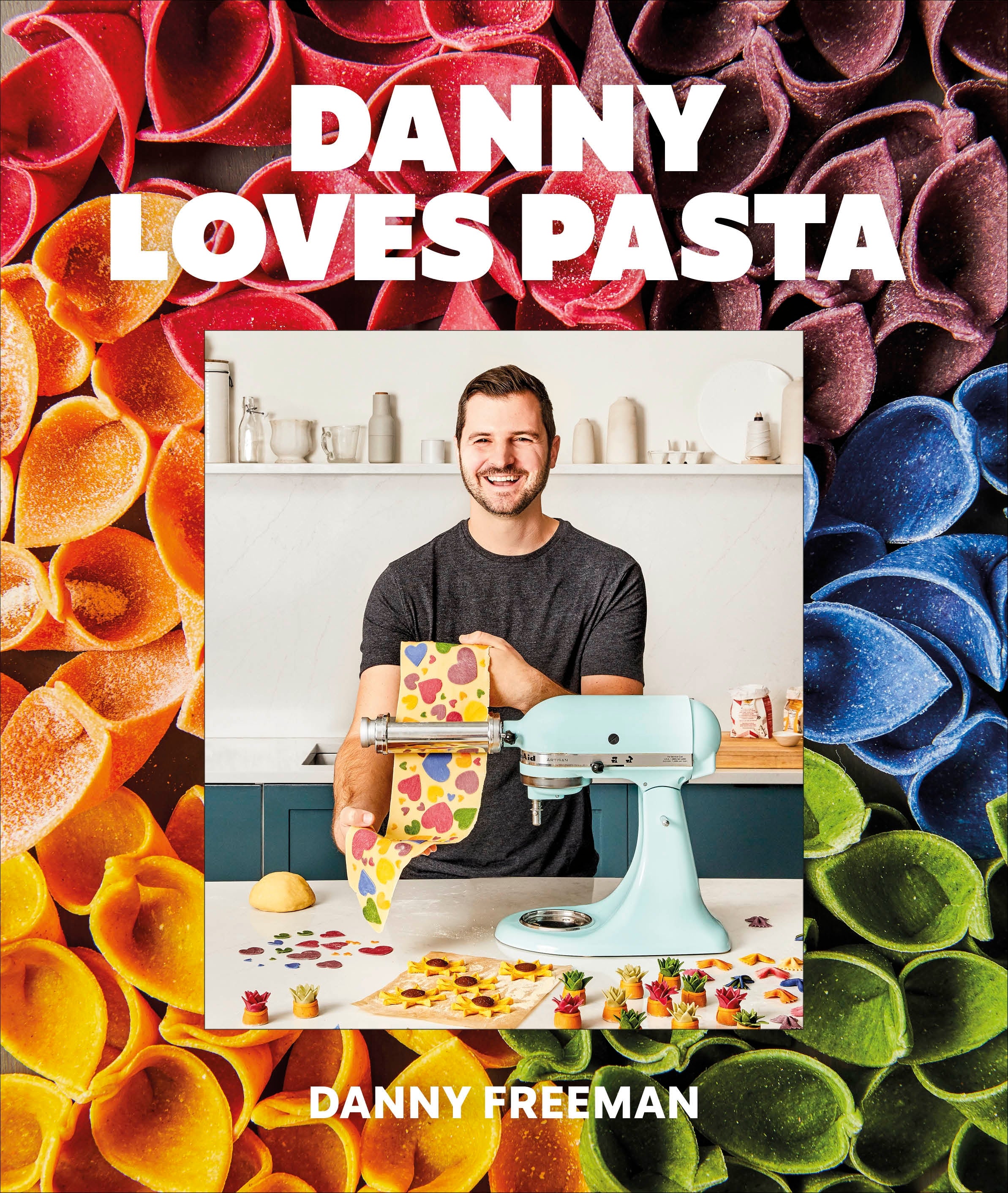 9780744078336-Danny Loves Pasta-Jacket Image